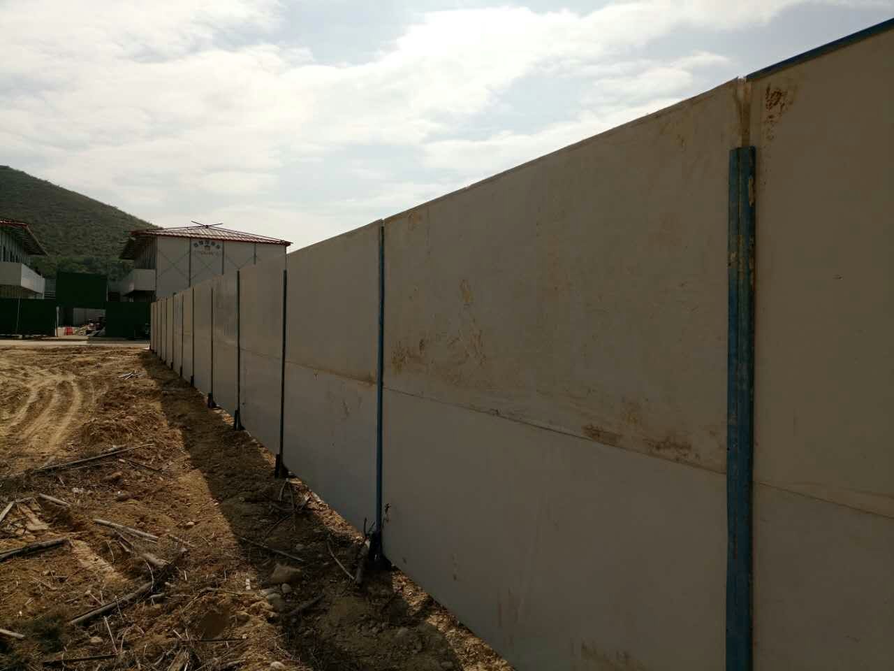 標(biāo)準(zhǔn)活動(dòng)圍墻安裝 標(biāo)準(zhǔn)活動(dòng)圍墻安裝