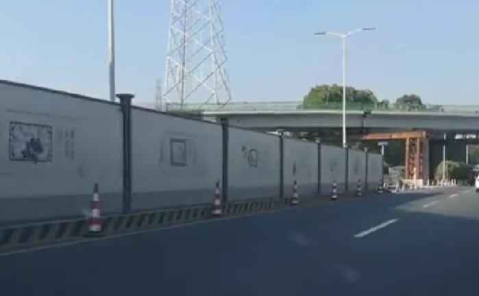 裝配式鋼結(jié)構圍擋拆裝方便嗎？