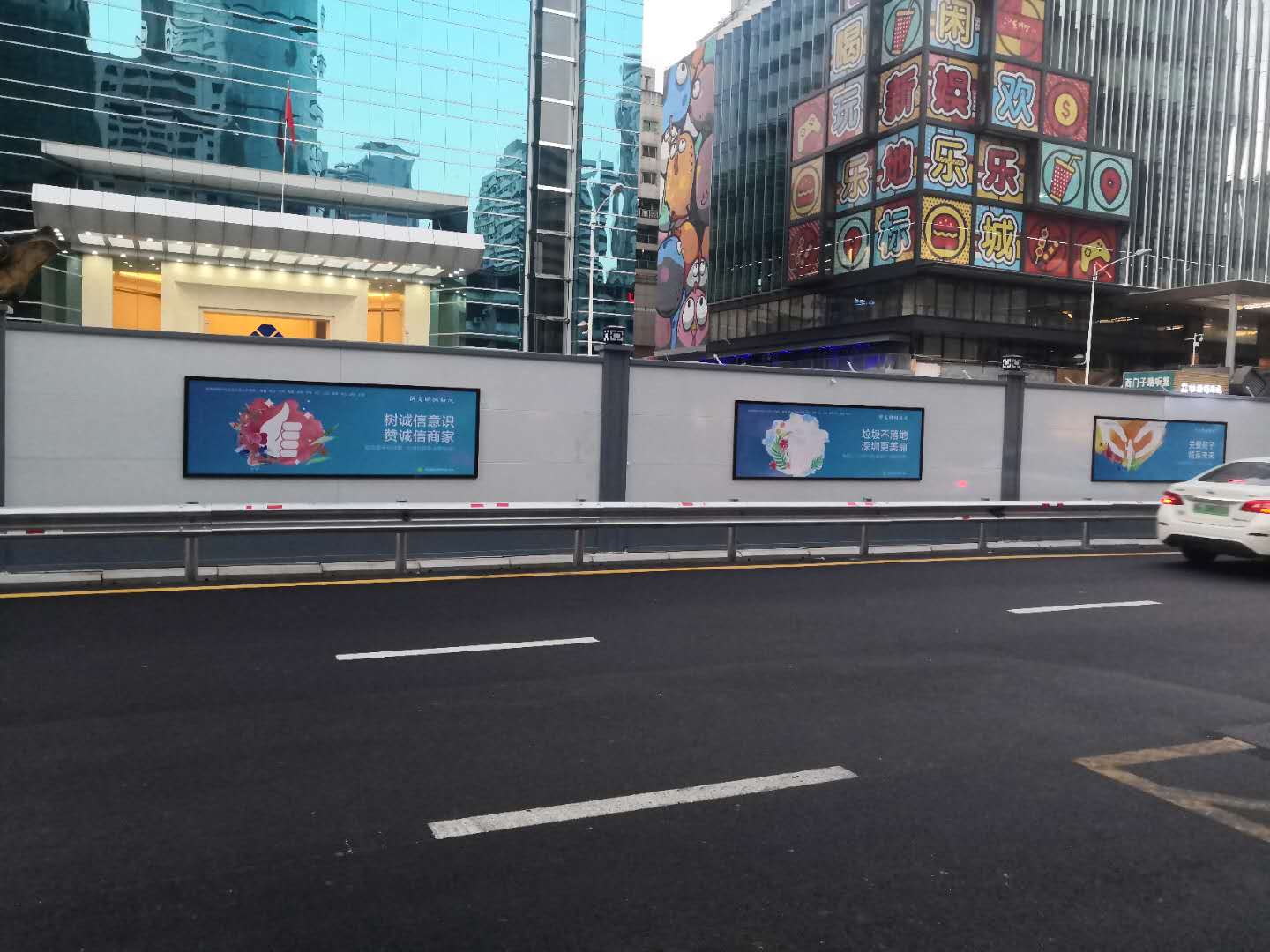 地鐵施工項目圍擋產(chǎn)品廠家圍擋現(xiàn)貨可根據(jù)圖址價格實惠