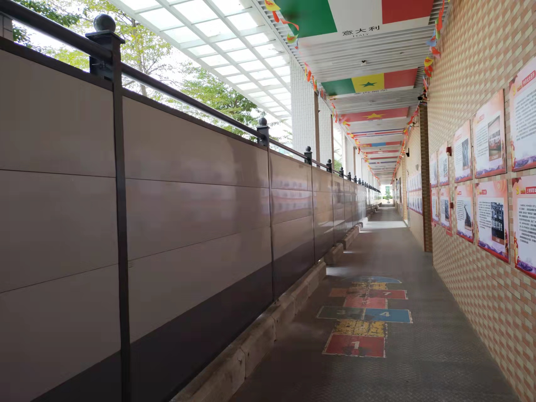 裝配式c5款圍擋深圳建設(shè)發(fā)展少不了-認(rèn)準(zhǔn)旭東圍擋廠家